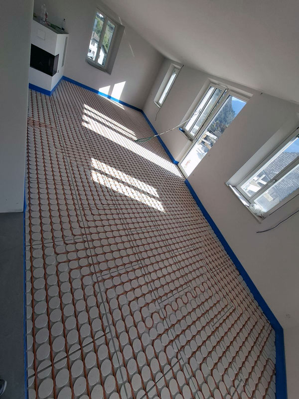 724f9847-4e38-44c3-a331-948e7b35d79f